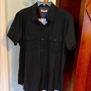Kenneth Cole Black Patterned Short Sleeve Shirt size Large